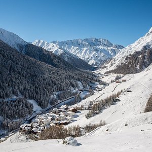 Ski-out